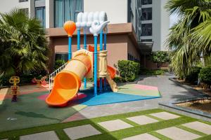 Eco Green SaiGon Apt - Amazing view - Free Pool & Gym