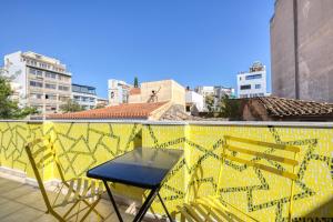 Chic rooftop studio w terrace - Near Acropolis