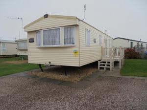 8 Berth blow heated on Sealands New Horizon