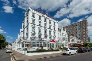 Muthu Westcliff Hotel (Near London Southend Airport) - Minster