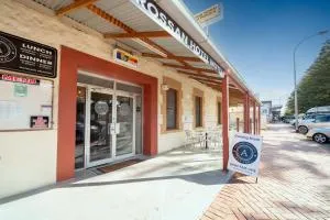 Ardrossan Hotel Motel - Howe