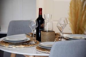 Superbe: parking gratuit + wifi puissant + balcon