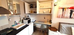 ApartHotel SAVAS 1 Mini Studio and parking