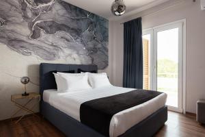 Glyfada Premium Residence