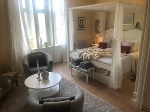 Junior Suite with River View room in Strand Hotel