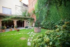 Il pozzo dei desideri - Monferrato, Intera casa uso esclusivo giardino recintato posto auto - Cuccaro Monferrato