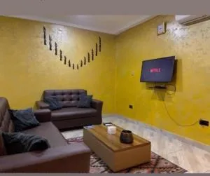 Idrowhyt court - Damba