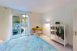 Casa delle Vigne: Giardino, pergola e vista lago - 米努西奥