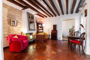 Veeve - Rustic Allure