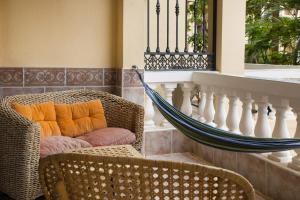 Castle Harbour Melanies Apartment