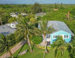 obrázek - Hutchinson Island Beachfront - 2bd, 2ba Ensuite