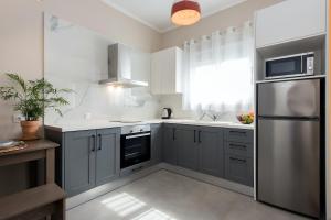 Aris by Anita Holiday Homes