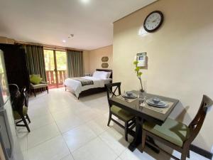 Crosswinds Resort Couple Studio Suite