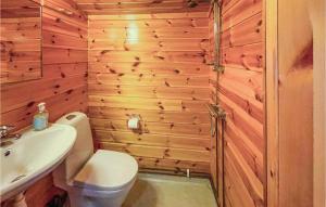 2 Bedroom Lovely Home In Grue Finnskog