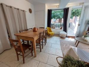 Appartements Chez Laurette - Charming apartment in historic village near Versailles : photos des chambres