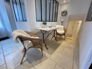 Appartements Chez Laurette - Charming apartment in historic village near Versailles : photos des chambres