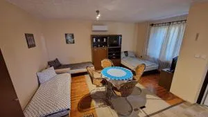 Friendly Apartment in the suburb. - Budapest