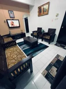 Daliya Homestay Ulu Tiram JB - Kampong Bukit Lintang