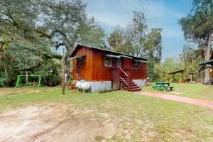 Hammock House - Morriston