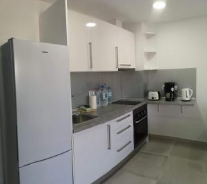 Modernes Apartment in Los Juncos II mit Poolblick, 4 Etage in Top-Lage von Playa del Ingles