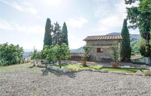 Pet Friendly Home In Campiglia Dorcia