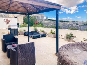 Valletta and Grand Harbour Lookout