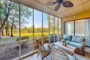 Ev's Escape, 201A - صن سيت بيتش