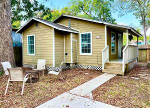 Tiny House in Downtown Texas