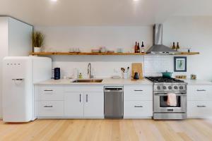 Cedrona Cove Cottage