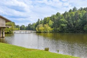 Sweet Creek at Skylake