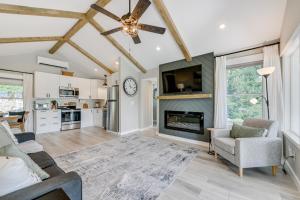 Updated and Modern Waynesville Cottage with Fire Pit