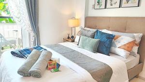 CityCondo, 2nd Fl, 30 sqm, near CPU, balcony and parkview, Netflix, free parking