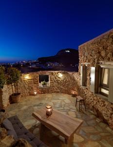 Themonies Luxury Suites Folegandros Greece