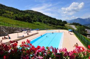 Appartements Pied des pistes avec place privee parking securise - 4-6 pers : photos des chambres