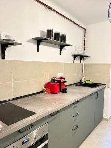 Central location #12lunipebega