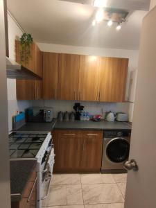 New look flat In Waterloo