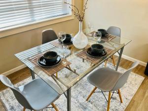 House FREE Parking 3 Bed & Backyard