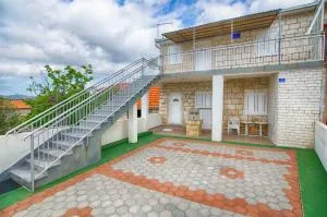 House Vinko - Voluja