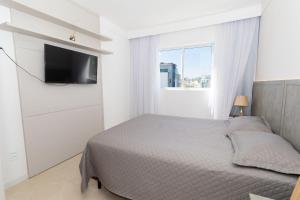 115E - Luxuoso 2 quartos em condomínio fechado em Bombas