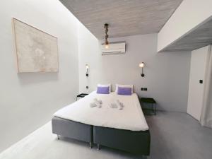 STUNNING AND SPACIOUS - 1BR PENTHOUSE