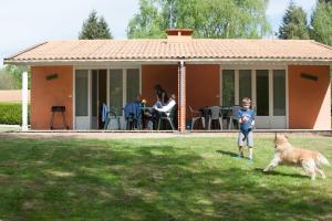 Maisons de vacances Village Vacances du Puy d'Anche : photos des chambres