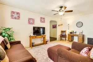 Cottage with Furnished Deck 1 Mi to Dtwn Craig! - كريج