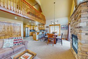 Spruce Chalet