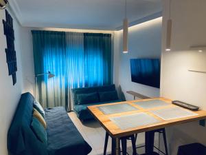 Manuel Becerra - Plaza de toros Ventas - ALQUILER TEMPORAL - HOSPITALES