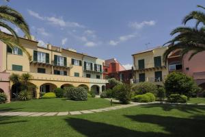 Ferienhaus Residence i Cormorani Loano Italien