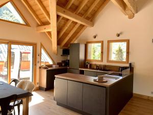 Chalet 4* pour 8 pers, ensoleillé avec wifi et animaux admis - FR-1-263-524