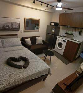 Cozy Studio Apartment (Rm. 720)