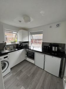 Canary Wharf Haven - Spacious & Homely Entire 1 Bedroom Flat
