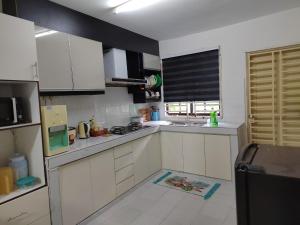 Nilai Impian Homestay @ Dillenia