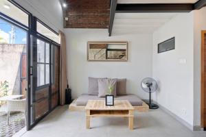 Ambara U6 Loft by Betterplace